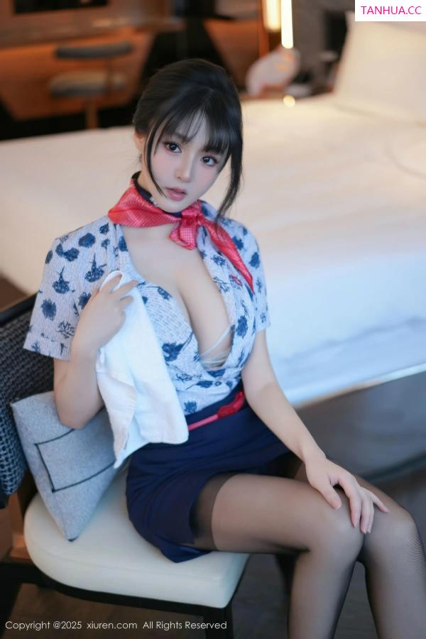  [XiuRen]高清写真图 2025.12.16 No.11115 沈南汐RuRu 空姐制服第18张图片
